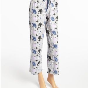 Goodnight Kiss Sheep Cropped Pajama PJ Pants - M